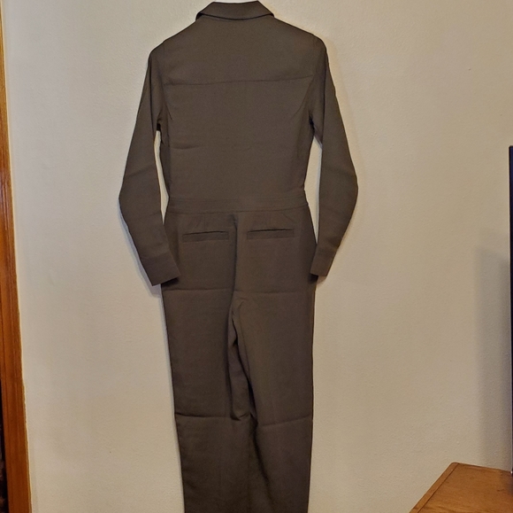 Boden Zada Jumpsuit in Khaki (olive green) - Picture 9 of 14